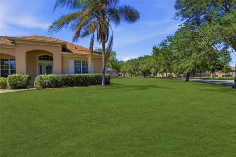 12929 Regiment Drive Grand Island FL 32735