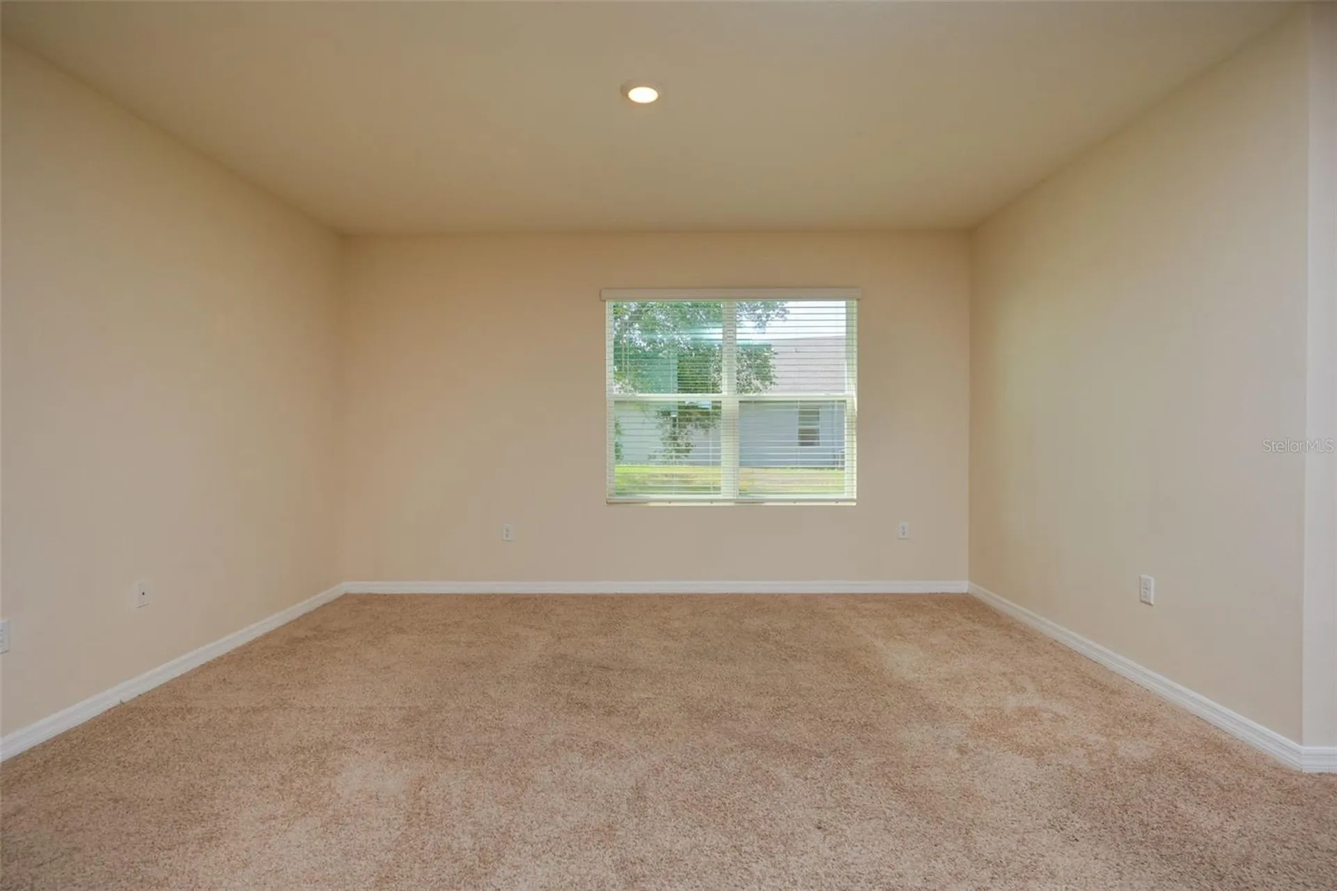 660 Cotulla Drive Kissimmee FL 34758