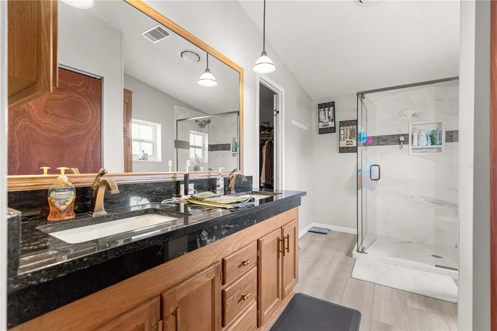 9630 SE 165th Lane Summerfield FL 34491