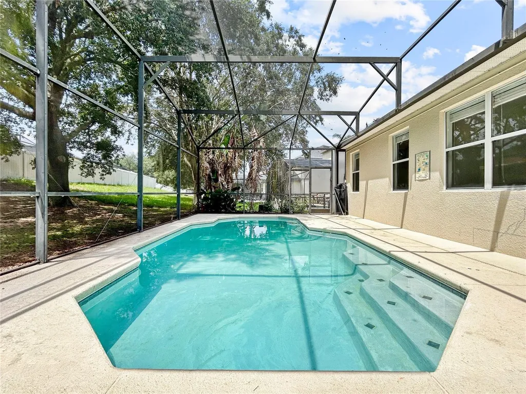 654 Kettering Road Davenport FL 33897