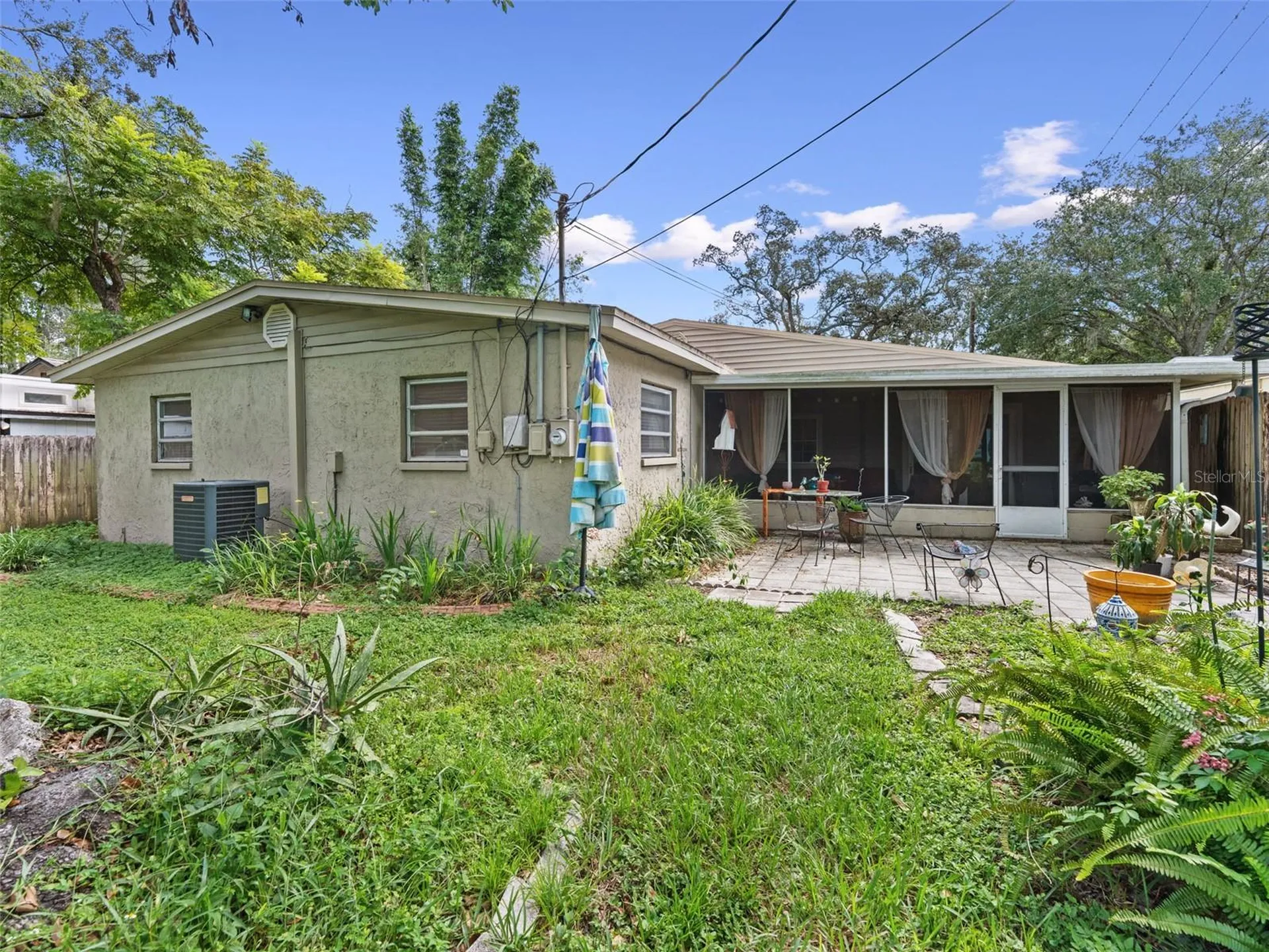 12510 Noreast Lake Drive Tampa FL 33612