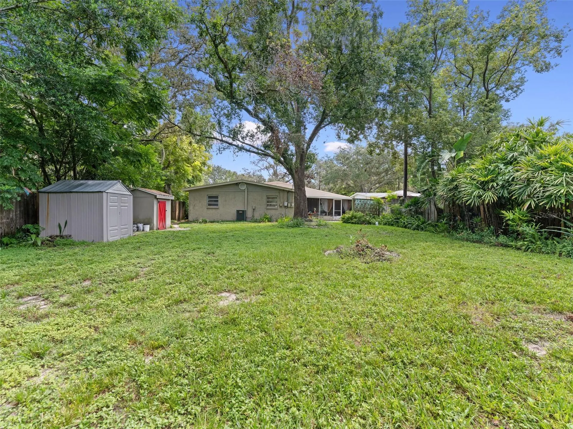 12510 Noreast Lake Drive Tampa FL 33612