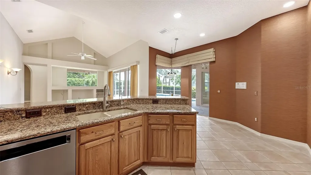 816 Shadow Bay Way Osprey FL 34229