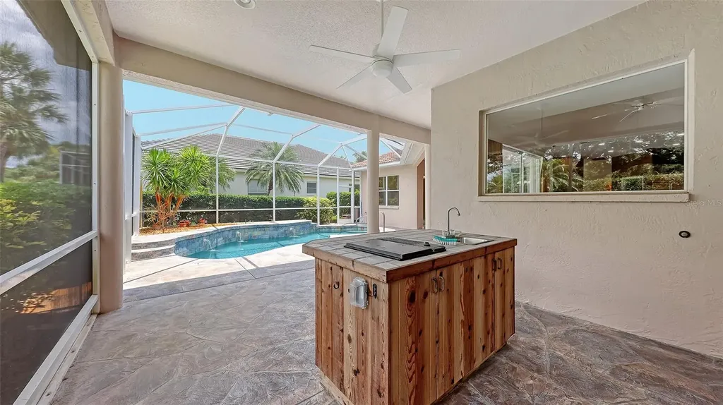 816 Shadow Bay Way Osprey FL 34229