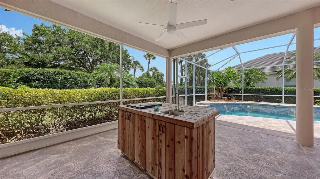 816 Shadow Bay Way Osprey FL 34229