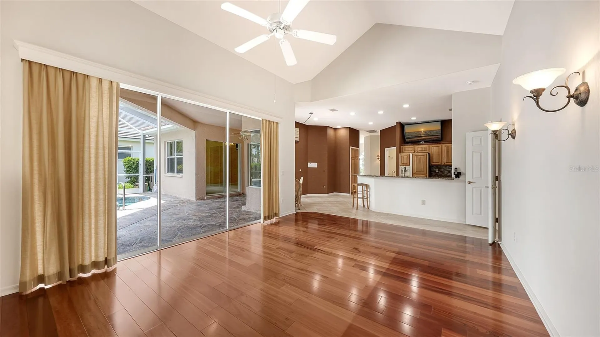 816 Shadow Bay Way Osprey FL 34229