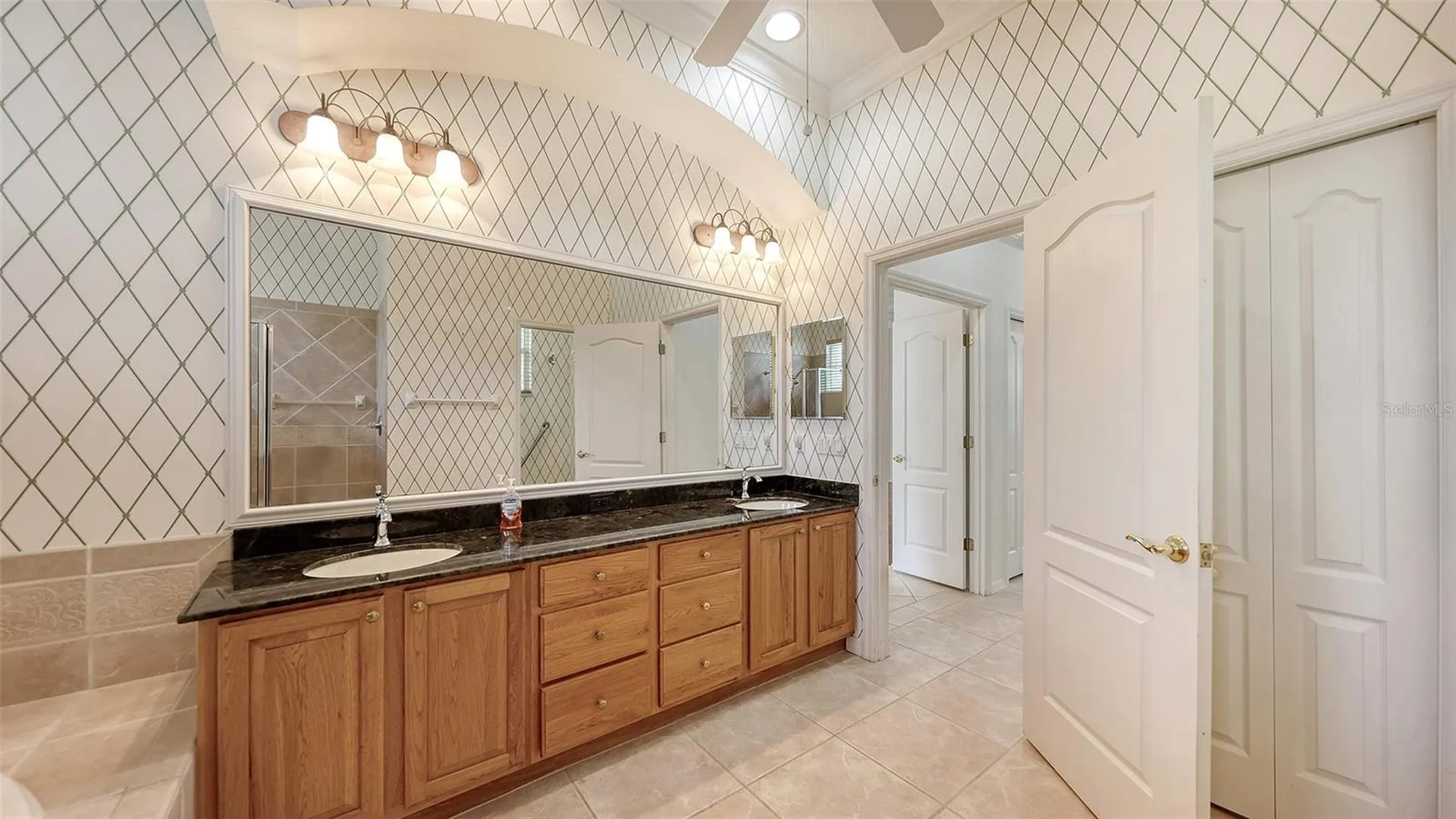 816 Shadow Bay Way Osprey FL 34229