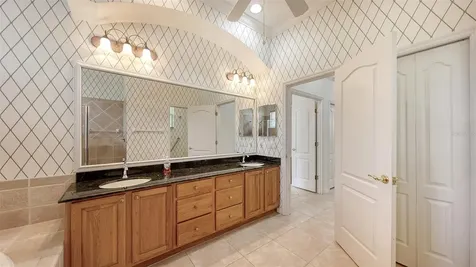 816 Shadow Bay Way Osprey FL 34229