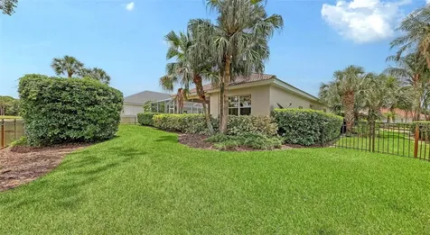 816 Shadow Bay Way Osprey FL 34229