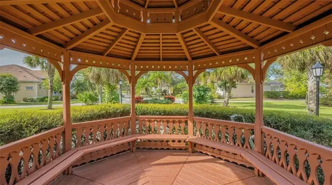 816 Shadow Bay Way Osprey FL 34229