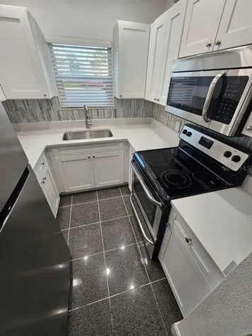 11955 3rd Street E Treasure Island FL 33706