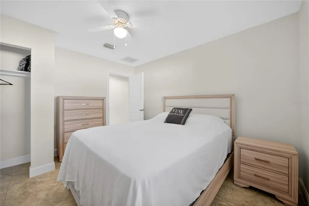 2280 Norwell Avenue Orlando FL 32806