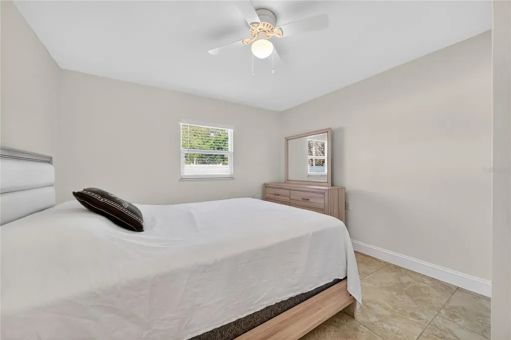 2280 Norwell Avenue Orlando FL 32806