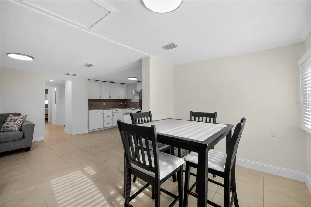 2280 Norwell Avenue Orlando FL 32806