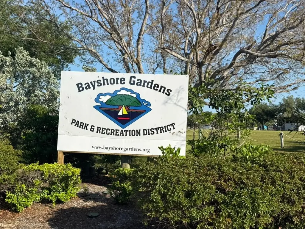 6631 Renssalaer Drive Bradenton FL 34207