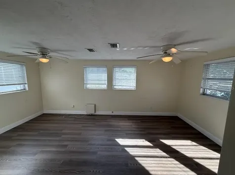 6631 Renssalaer Drive Bradenton FL 34207