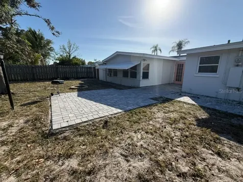 6631 Renssalaer Drive Bradenton FL 34207