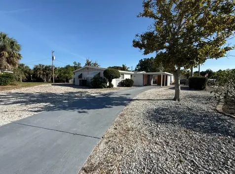 6631 Renssalaer Drive Bradenton FL 34207