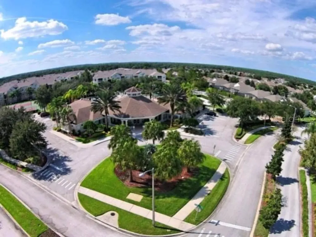 2307 Butterfly Palm Way Kissimmee FL 34747