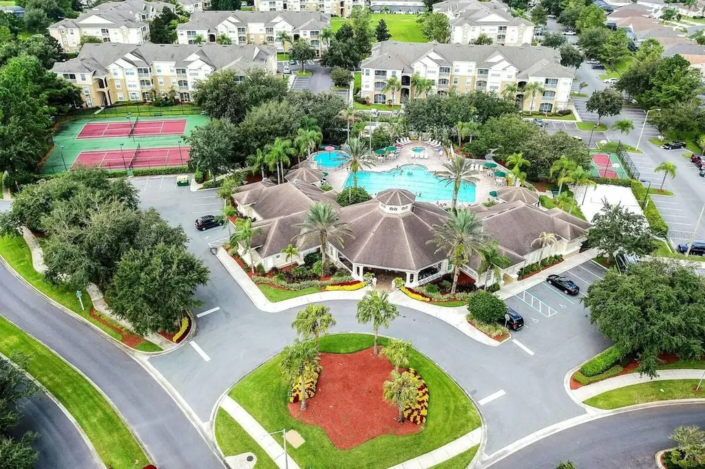 2307 Butterfly Palm Way Kissimmee FL 34747