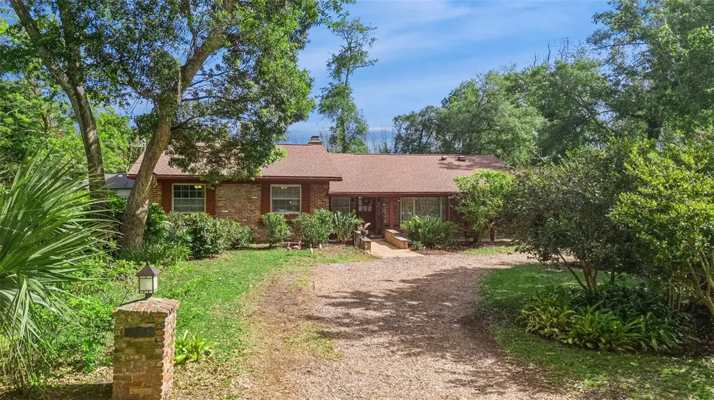295 Frances Circle Altamonte Springs FL 32701