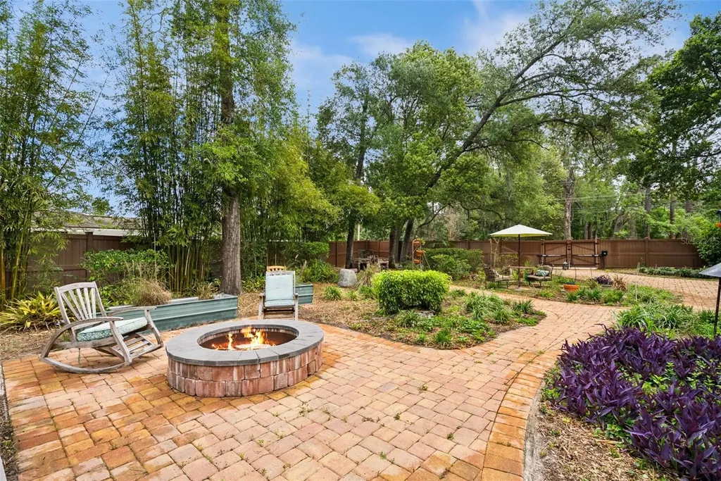 295 Frances Circle Altamonte Springs FL 32701