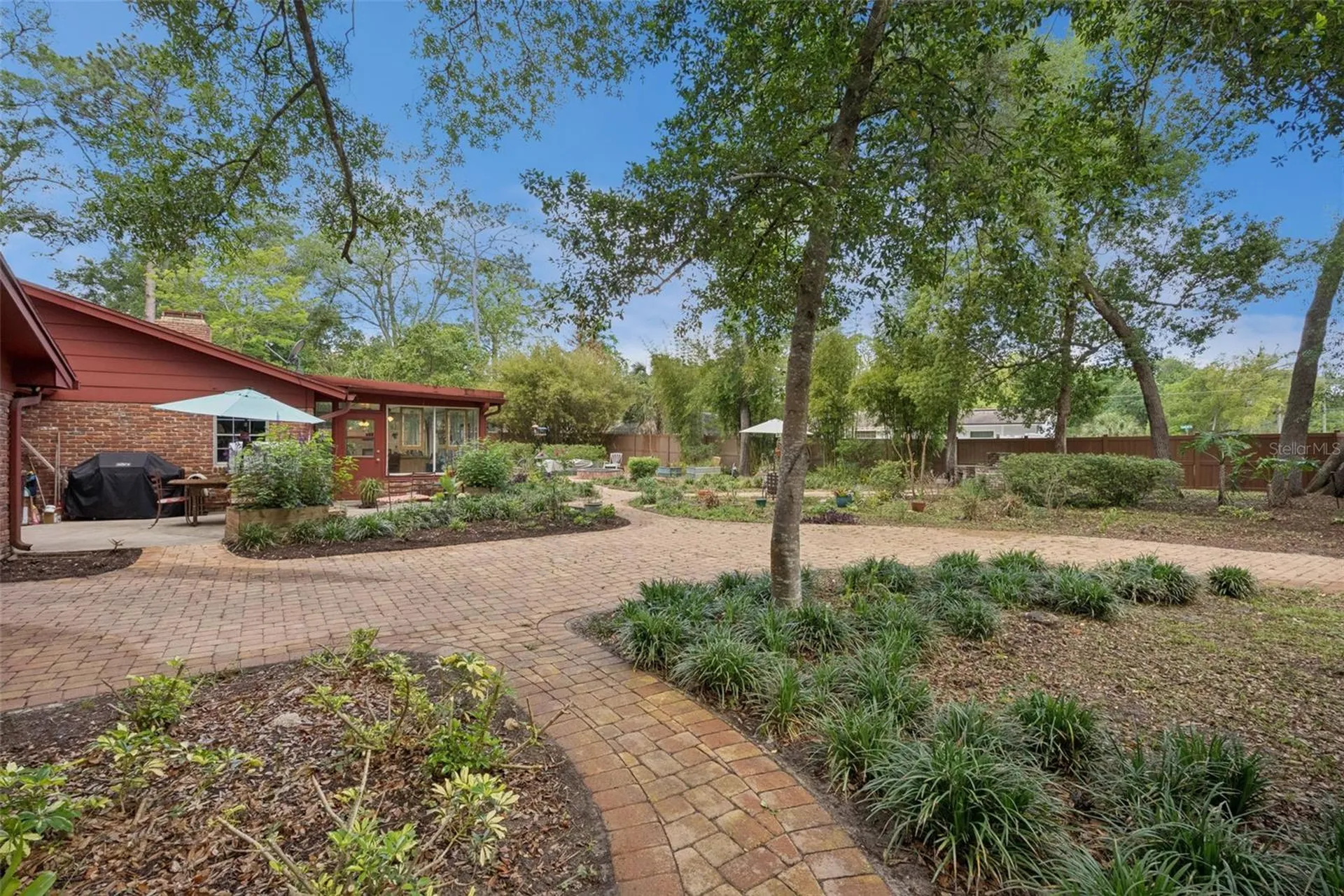 295 Frances Circle Altamonte Springs FL 32701
