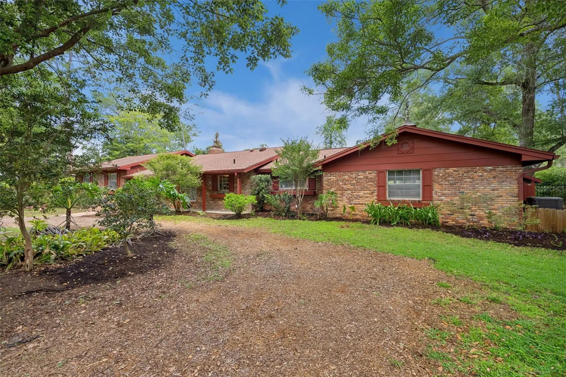 295 Frances Circle Altamonte Springs FL 32701