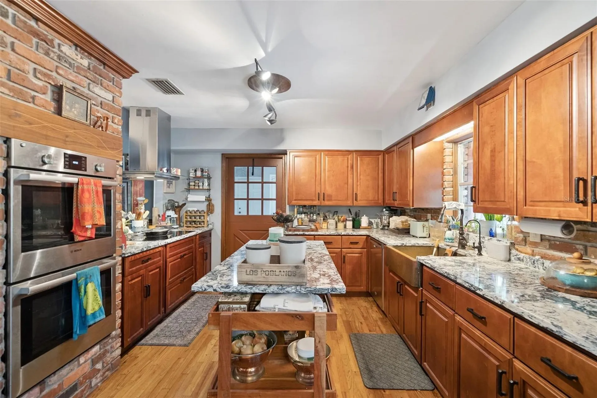 295 Frances Circle Altamonte Springs FL 32701