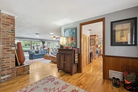 295 Frances Circle Altamonte Springs FL 32701