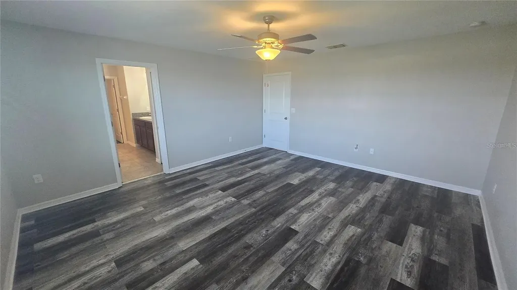 9613 Sage Creek Drive Sun City Center FL 33573