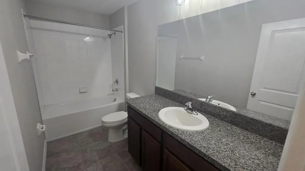 9613 Sage Creek Drive Sun City Center FL 33573