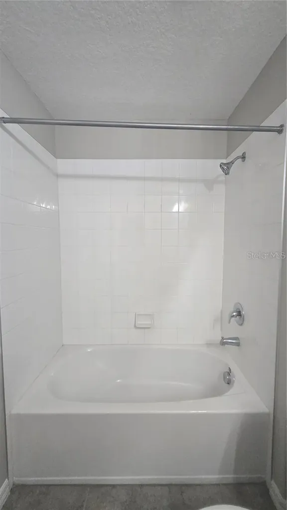9613 Sage Creek Drive Sun City Center FL 33573