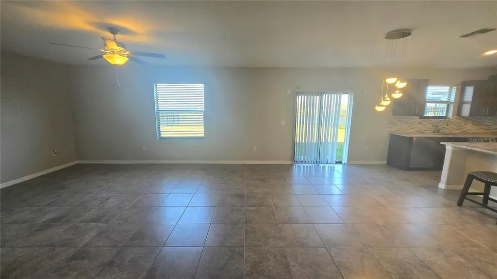 9613 Sage Creek Drive Sun City Center FL 33573
