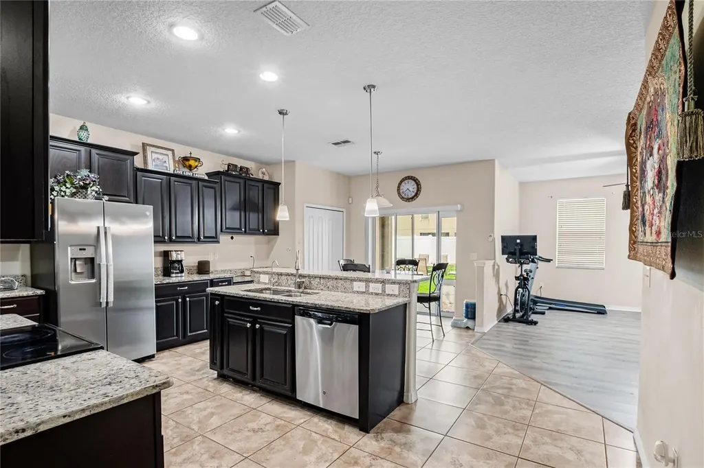 13161 Royal Pines Avenue Riverview FL 33579