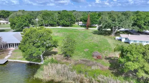 Lake Avenue Winter Haven FL 33880