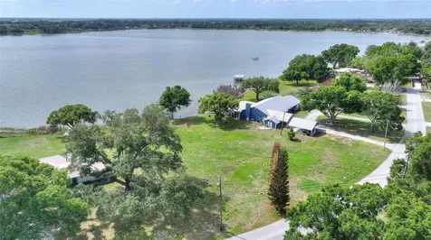 Lake Avenue Winter Haven FL 33880