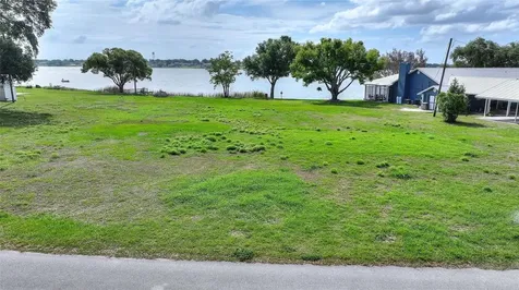 Lake Avenue Winter Haven FL 33880