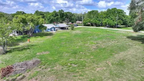 Lake Avenue Winter Haven FL 33880