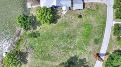 Lake Avenue Winter Haven FL 33880