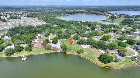 Lake Avenue Winter Haven FL 33880