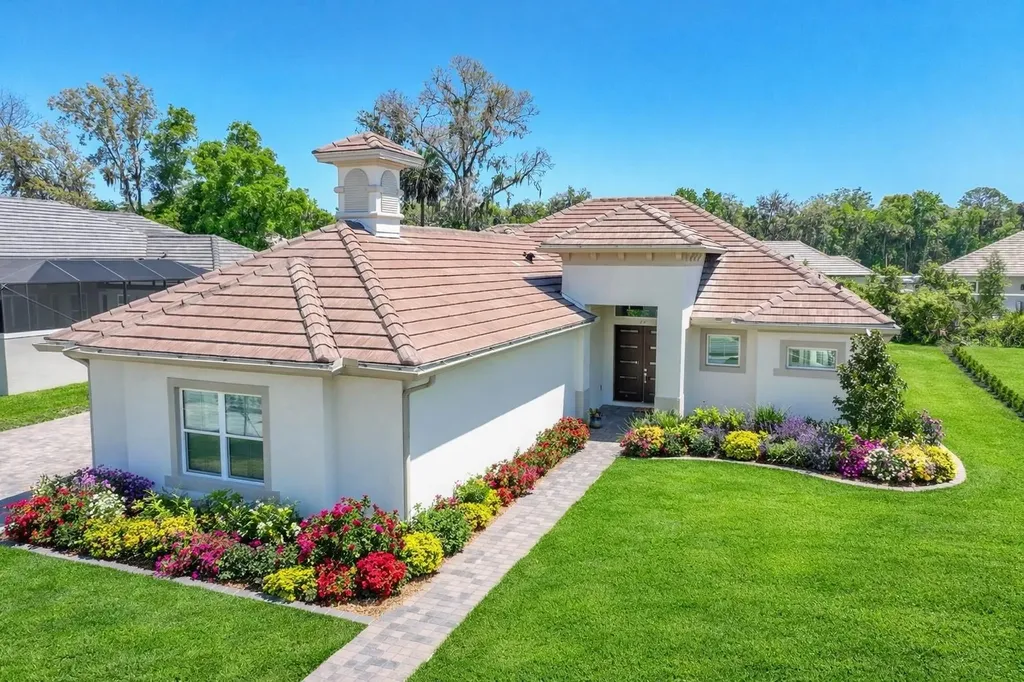 74 New Leatherwood Drive Palm Coast FL 32137
