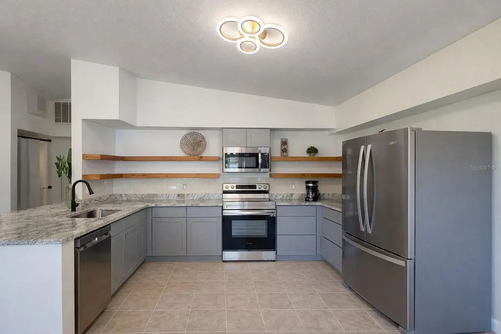 4100 N Eagle Nest Point Crystal River FL 34428