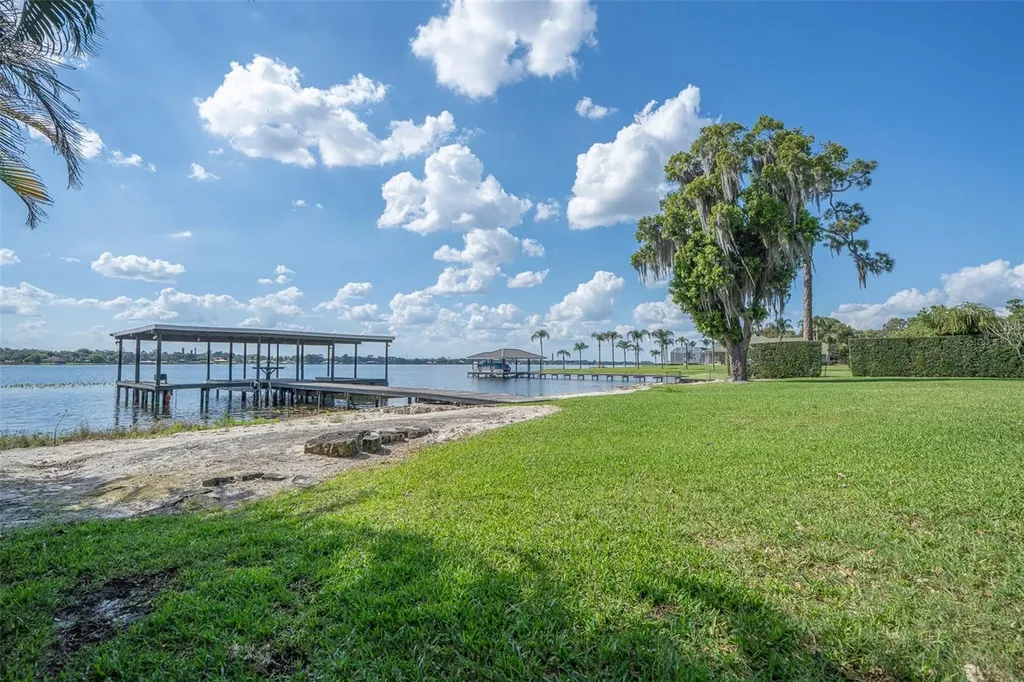 573 Holmes Avenue Lake Placid FL 33852