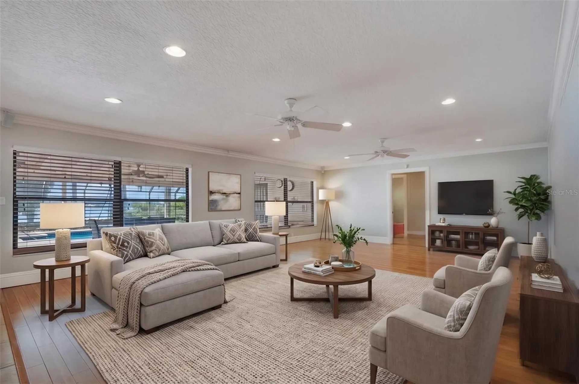 573 Holmes Avenue Lake Placid FL 33852