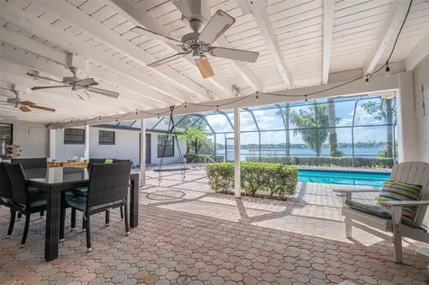 573 Holmes Avenue Lake Placid FL 33852