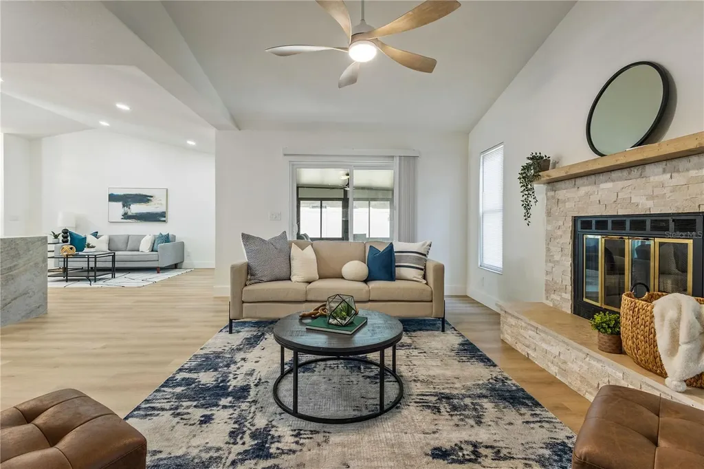 2173 Cypress Point Drive N Clearwater FL 33763