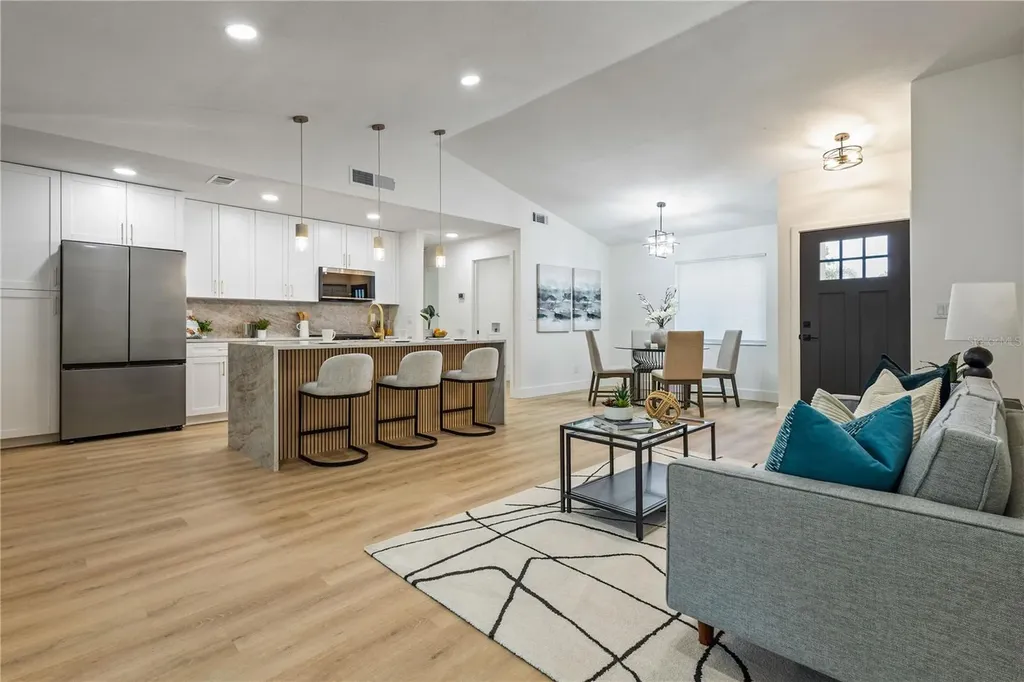 2173 Cypress Point Drive N Clearwater FL 33763