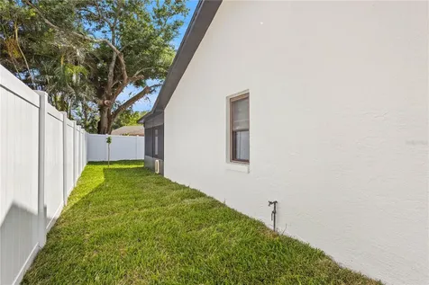 2173 Cypress Point Drive N Clearwater FL 33763