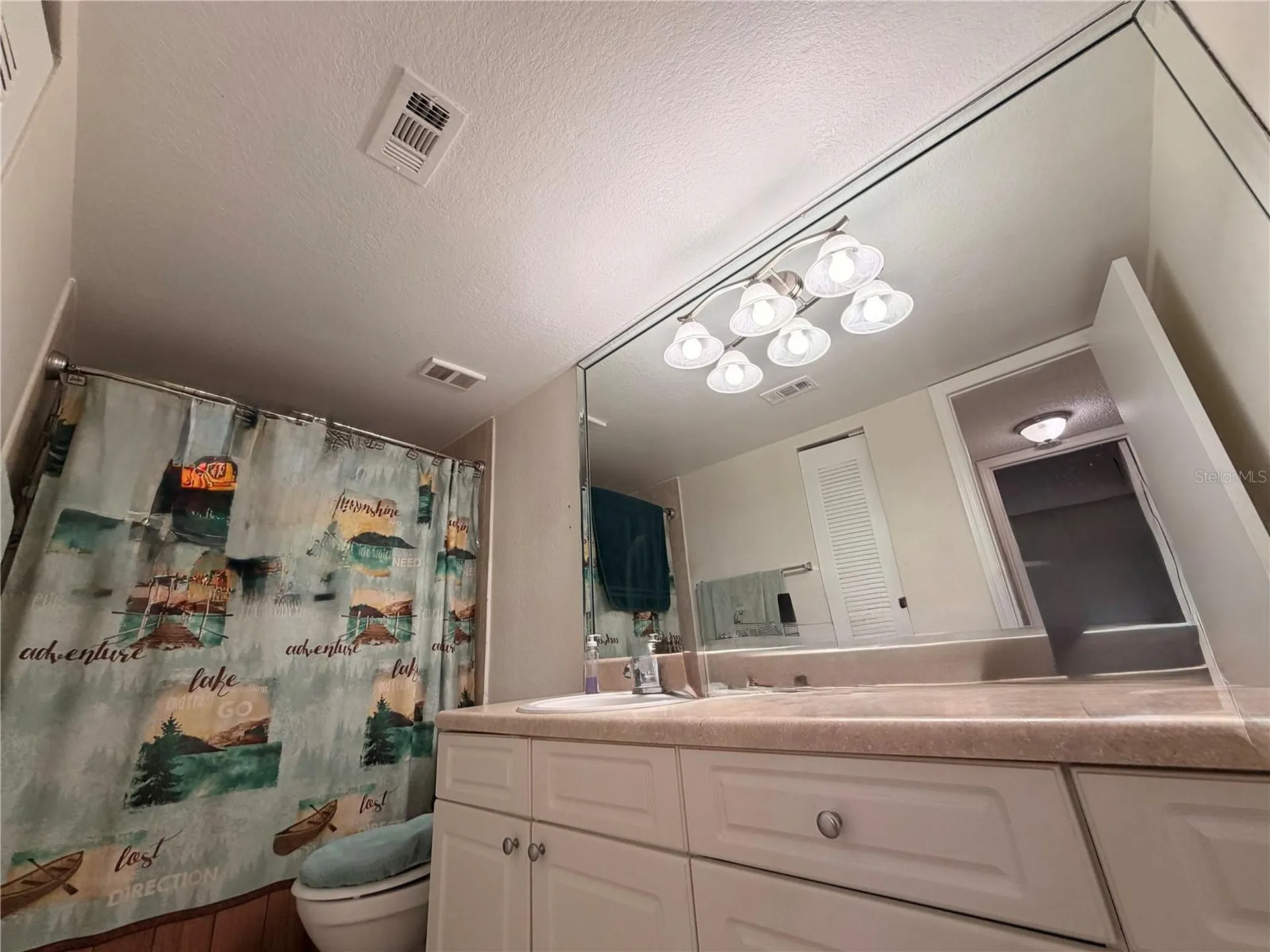 5761 Gatlin Avenue Orlando FL 32822
